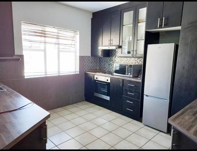2 BEDROOM APARTMENT RENTED IN HUMEWOOD